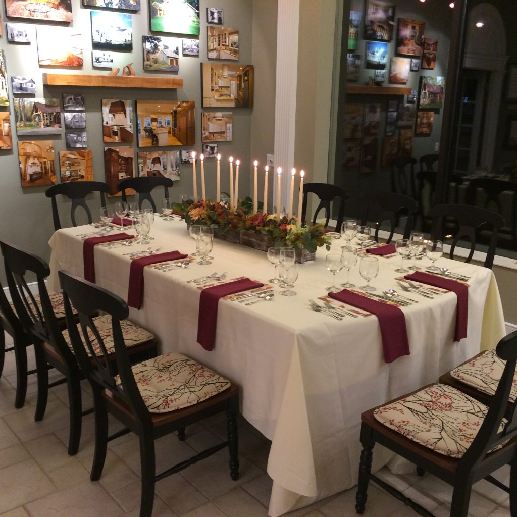 Gourmet private dinner- table set up